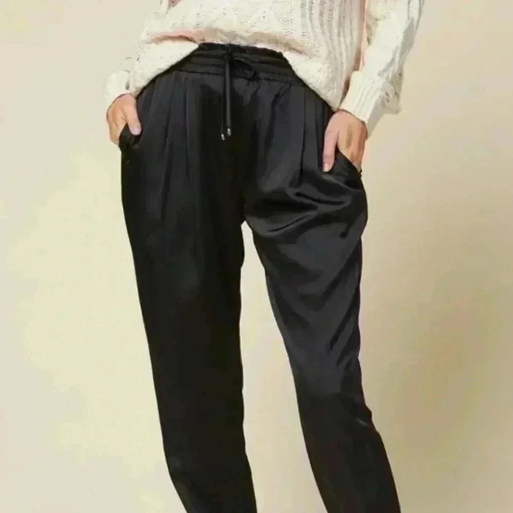 Smooth Operator Satin Cropped Pant